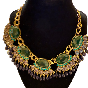 Elegant Gold and Green Statement Necklace NWOT